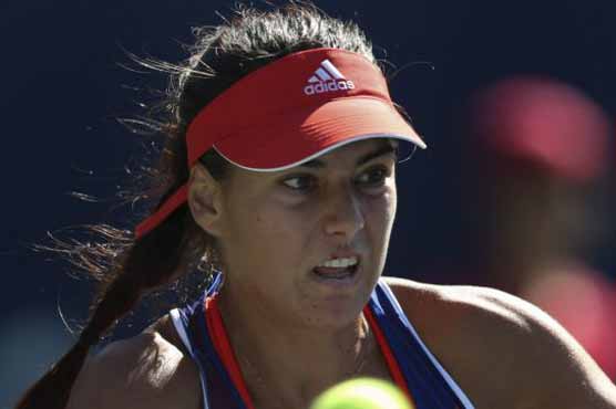 Kvitova advances, Kerber upset at New Haven Open