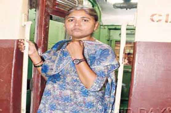 Mumbai trains not safe for lone women