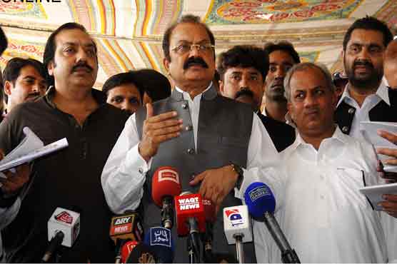 Imran looks like 'Annoyed Khan': Sanullah 