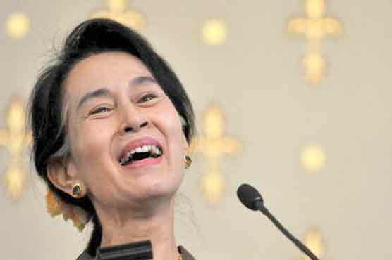 Myanmar's Suu Kyi urges 'freedom from fear' on World AIDS Day