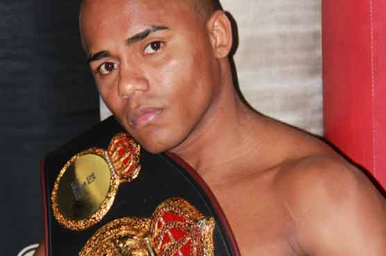 Boxing: Overweight Solis stripped of WBA superfly title 