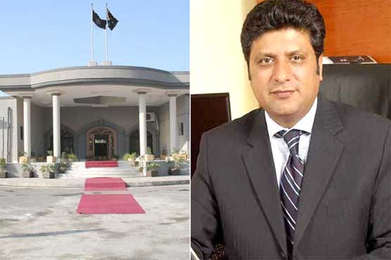 Ex-NADRA chairman challenges his removal in IHC 