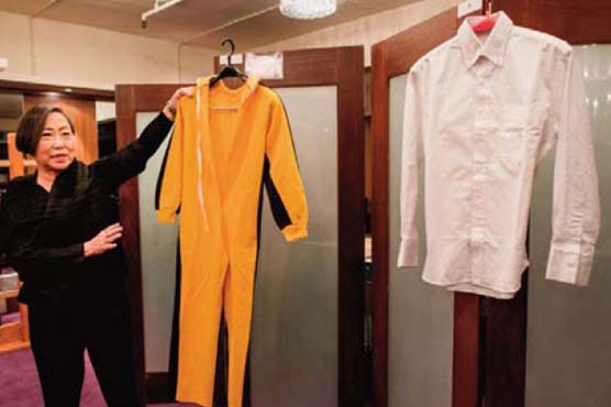 Bruce Lee's jumpsuit fetches $100,000 in HK auction