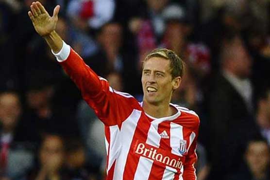 Stoke upset Chelsea 3-2 with late goal