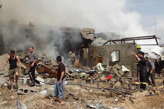 16 killed in Iraq bombings 