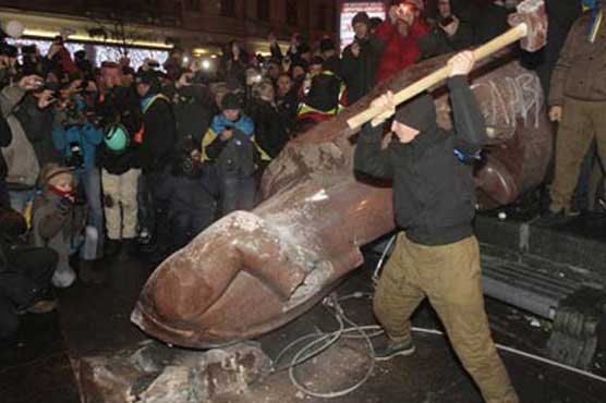 Ukraine sees largest anti-govt protest since 2004