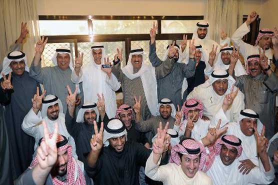 Kuwait court frees 70 in parliament storming case 