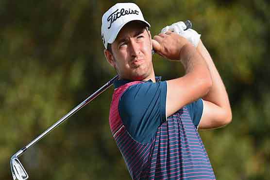 England's Brooks leads in rain-hit Durban with 62