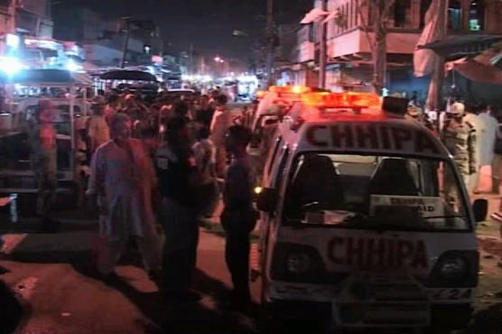 Karachi: Two injured in cracker attack