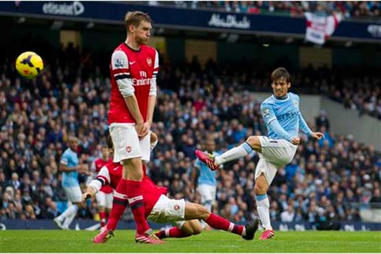 City thrash Arsenal 6-3 to throw open title race