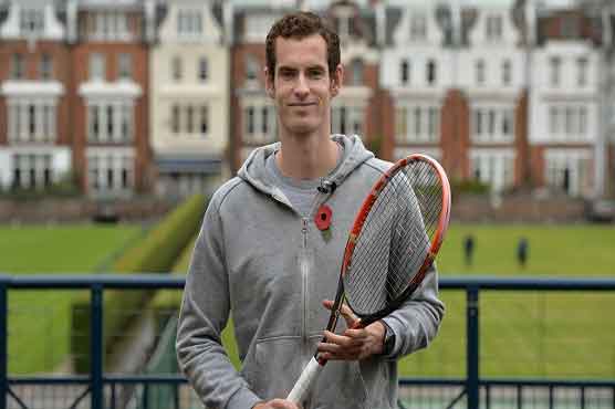Murray takes BBC award, sorry for voice  