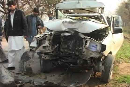 Three killed in Peshawar blast, BDS defuses second bomb