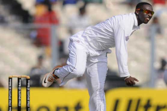 West Indies spinner Shane Shillingford banned over action