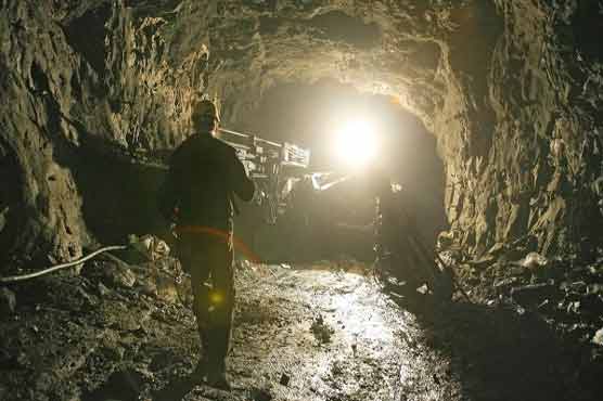 Ukraine mine fire claims four lives