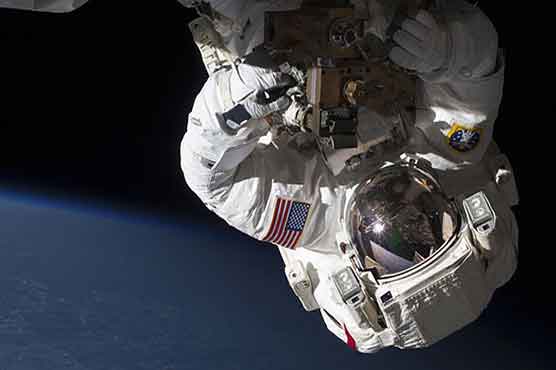 Nasa rings up snorkel in spacesuit after water leak