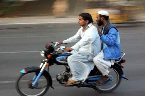 Chehlum security: Sindh govt decides to ban pillion riding in four cities