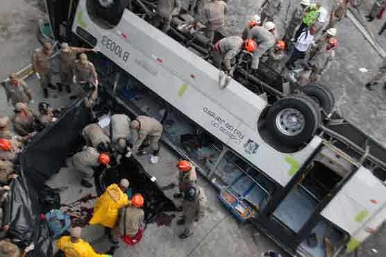 Fourteen killed in Brazil bus accident
