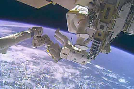 Astronauts wrap up successful spacewalk to fix station