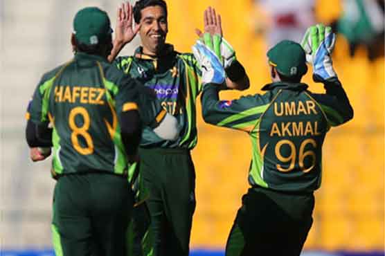 Cricket: Sri Lanka set 226-run target for Pakistan in fourth ODI