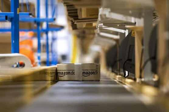 Amazon to compensate customers for late gifts 
