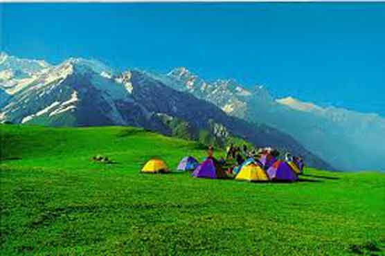 Brazil slaps tax increase on overseas tourism spending