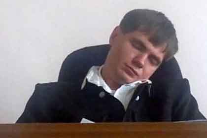 Russian 'sleeping judge' resigns