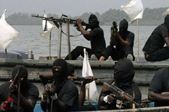 Yemeni court jails 17 Somali pirates