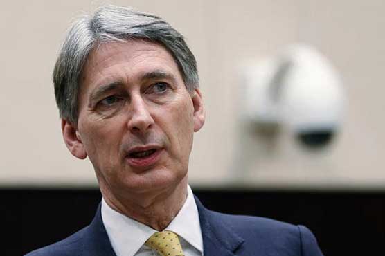 UK defense secretary visits Afghanistan