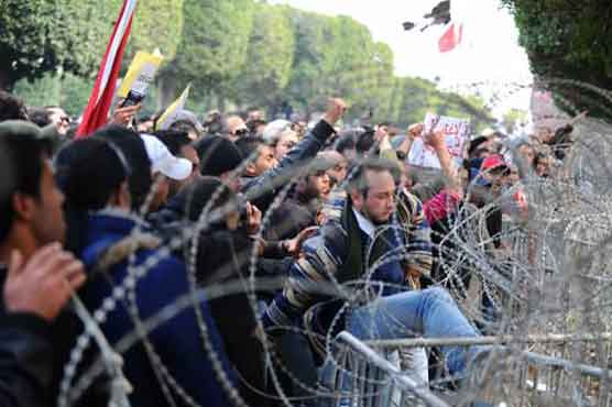 Tunisia faces general strike as political crisis deepens