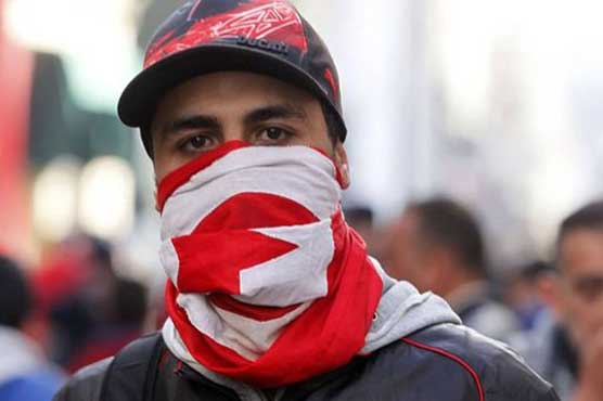 Tunis: Tens of thousands weep for slain leader