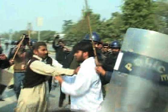 PPP's Shaukat Basra thrashed during crackdown on doctors