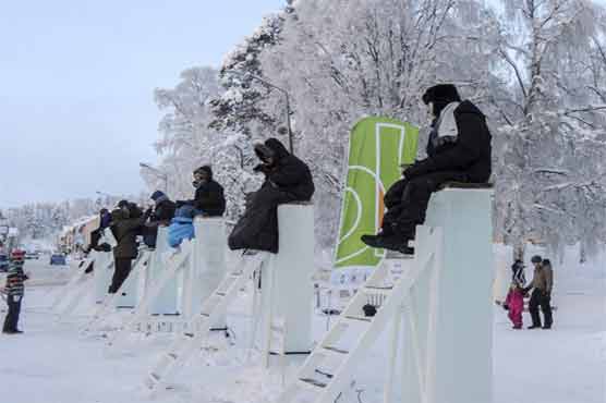 Swedish ice pole-sitting contest has 6 winners 