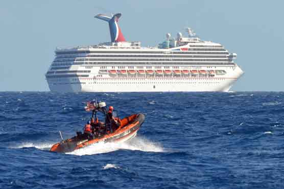 Disabled cruise ship now being towed to Alabama