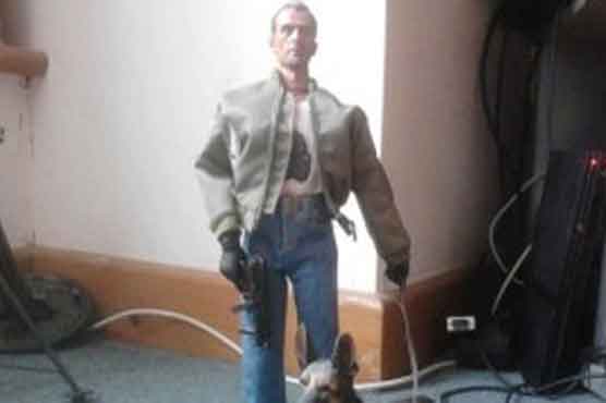 'Action Man' photo alerts UK police
