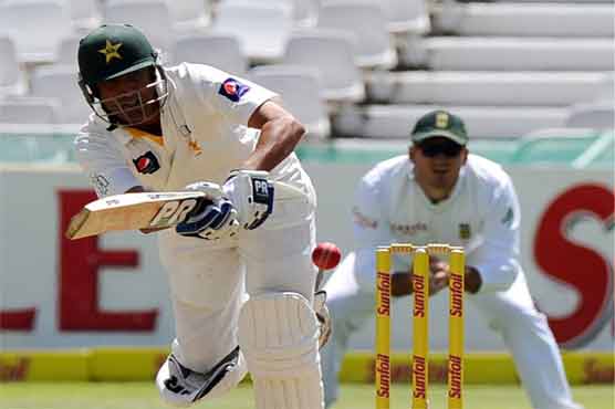Younis, Shafiq revive Pakistan 