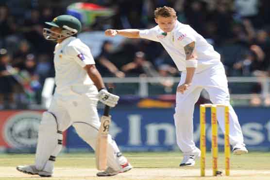 Philander gets five wickets, Pakistan 338 all out 