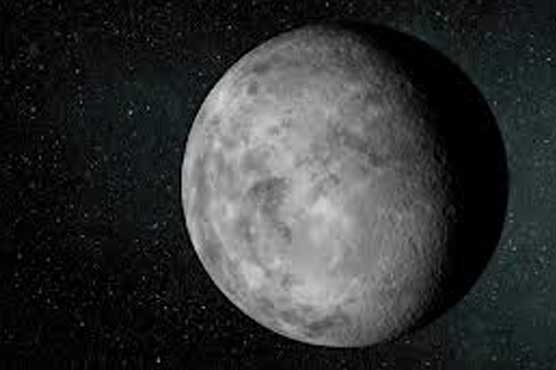 Smallest planet yet found outside solar system