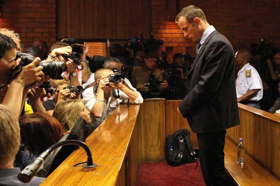 Oscar Pistorius gets bail as murder trial looms