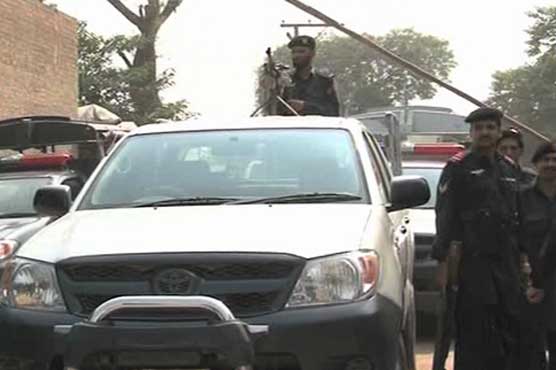 Cop killed in militants attack on police van in Nowshera