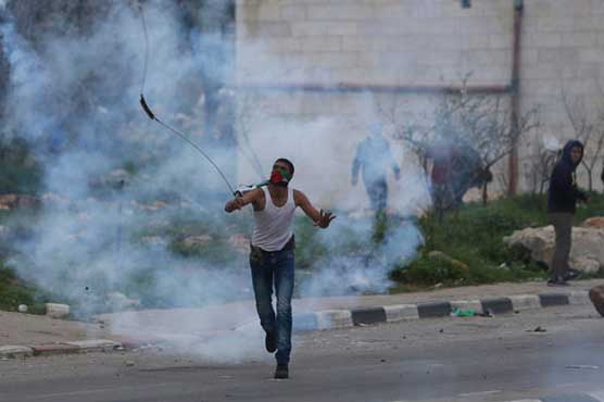 Israeli parliamentarian: Peace talks or violence 