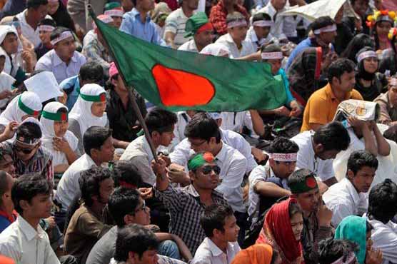 Three shot dead in Bangladesh 