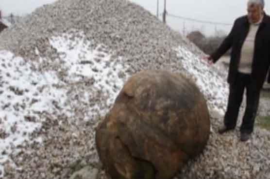 Bosnian discover mysterious 'meteor' rock 