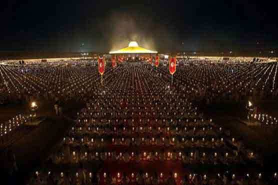 Four dead in Thai Buddhist festival blast