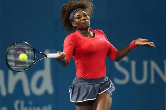  Serene Williams defeats Frenchwoman Alize Cornet 