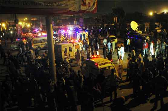 3 killed, 40 hurt in Karachi explosion