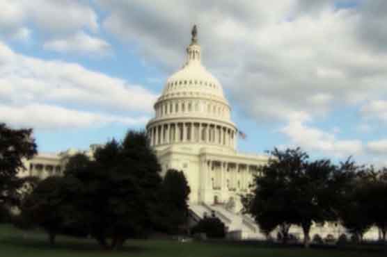 Congress staves off 'fiscal cliff' of tax hikes