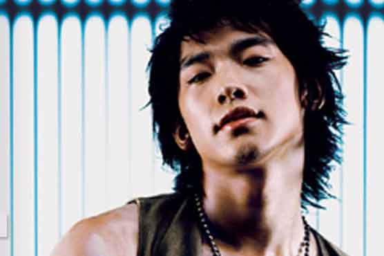 Military issues cloud singer Rain's love life