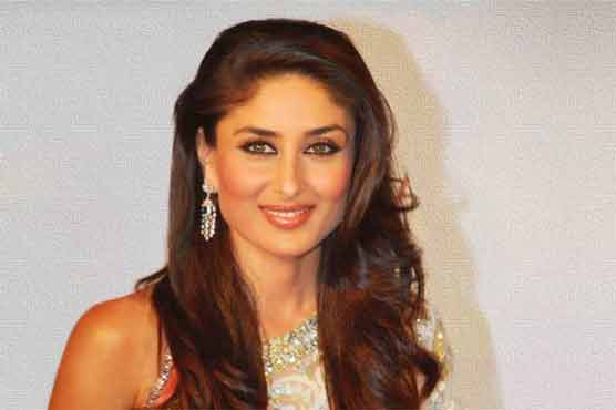 Kareena keeps personal life far from professional 
