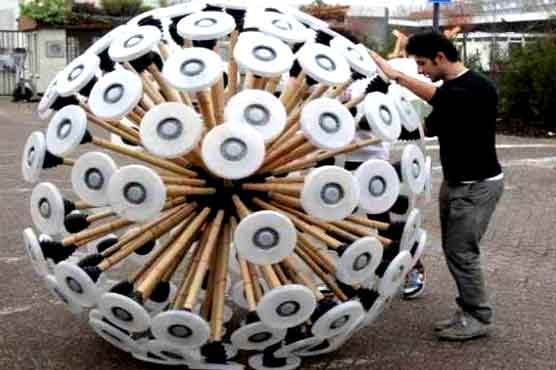 Afghan toys inspire giant 'dandelion' anti-mine device