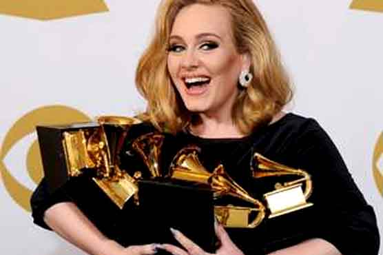 Adele's 2011 holdover '21' still tops in 2012 